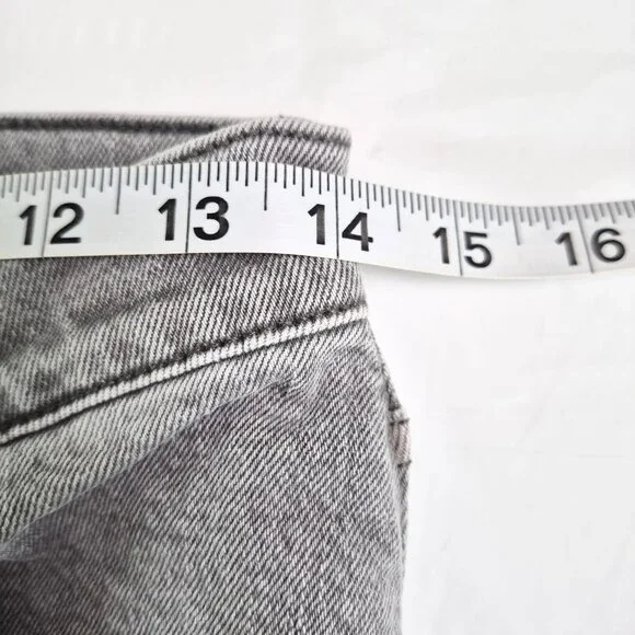 Abercrombie & Fitch Curve Love Jeans Size 28 Ultra High Rise 90's Straight Leg - Picture 5 of 8